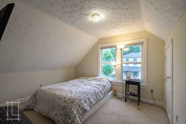 Foto del edificio - Available 6/10/2024