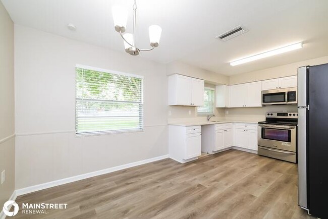 Building Photo - 250 23RD SW, WINTER HAVEN, FL 33880