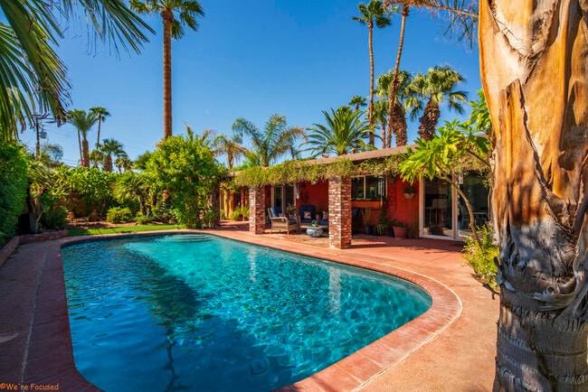 Foto del edificio - 14 Gary Cir