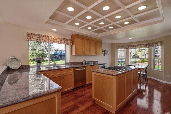 Foto del edificio - 308 Wood Rose Ct