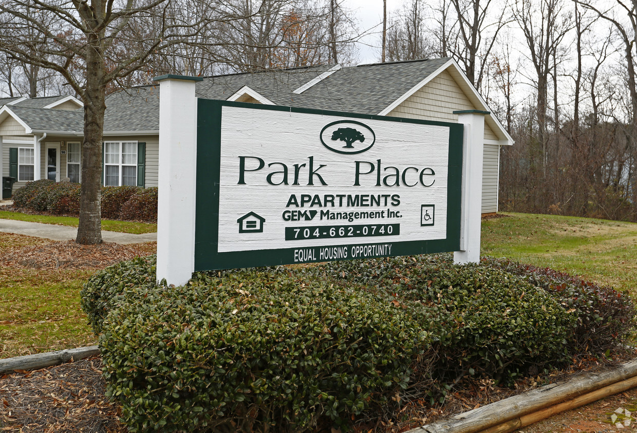 Foto del edificio - Park Place Apartments