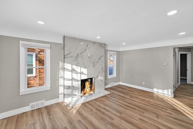 Foto del edificio - 20040 Regent Dr