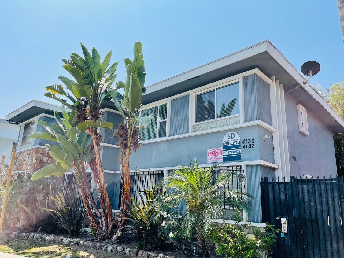 Primary Photo - 4130 Palmwood Dr