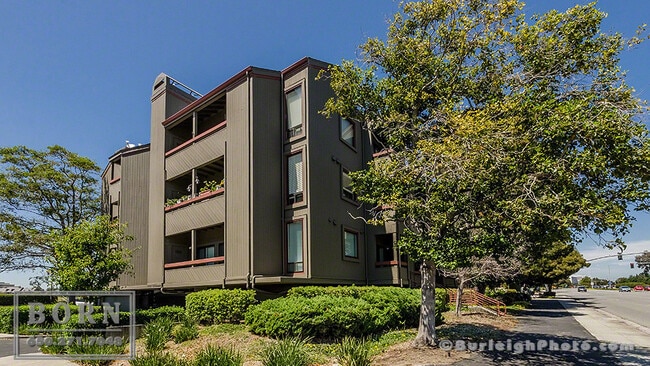 Photo - 780 Sea Spray Ln Townhome