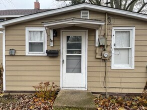 Building Photo - 411 E Campbell Ave