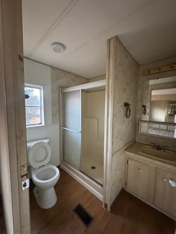 Building Photo - 3060 E Ames Ave