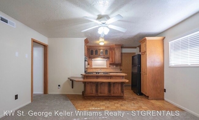 Building Photo - 145 E 500 S