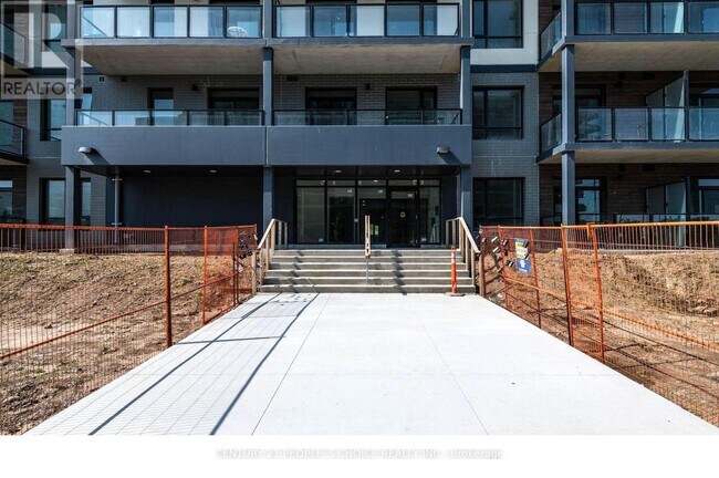 Photo du bâtiment - 181 Elmira Rd S