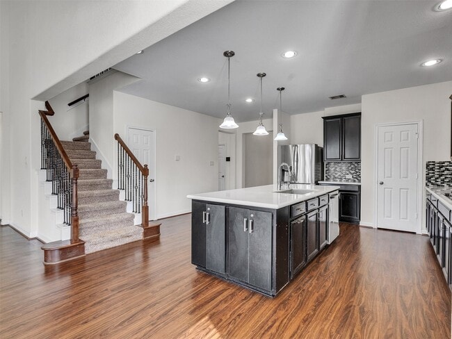 Building Photo - 11066 Walts Run Ln