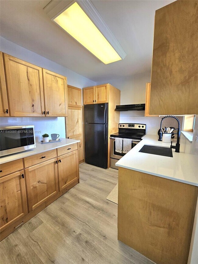 Foto del edificio - 1490 NW 43rd Ave