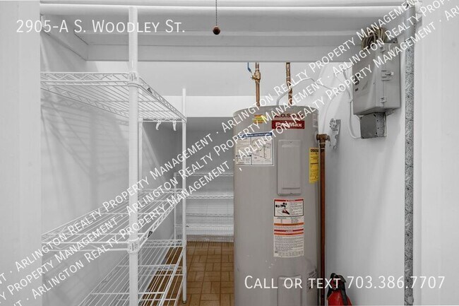 Foto del edificio - 2905-A S Woodley St