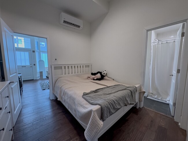 Foto del edificio - 1832-34 Callowhill St