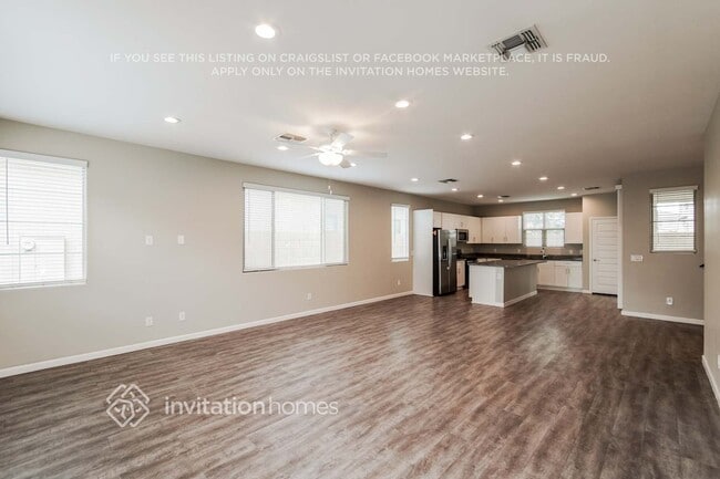Building Photo - 5045 N 189th Dr