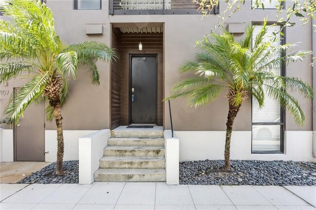 Building Photo - 217 N 12th St