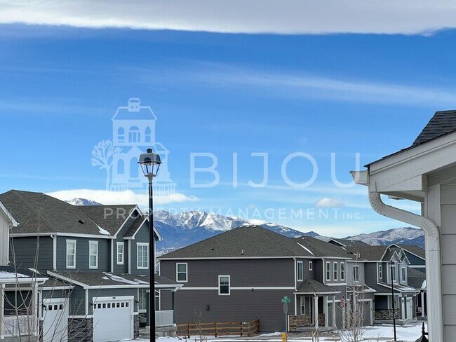 Foto del edificio - 5250 Makalu Dr