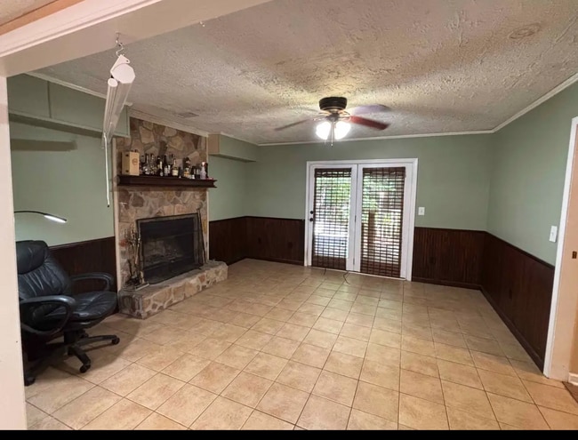 Building Photo - 442 Rustic Ridge Cir
