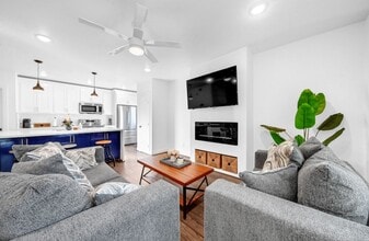 Building Photo - 3021 Prospect St