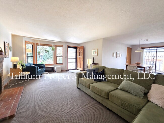 Foto del edificio - 110 SE 65th Ave