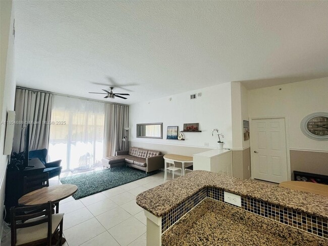 Building Photo - 2080 S Ocean Dr