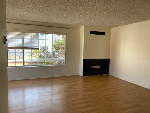 Building Photo - 117 Catamaran St