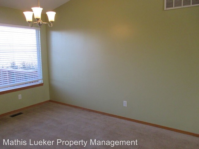 Foto del edificio - 3 br, 2 bath House - 1302 Oakview