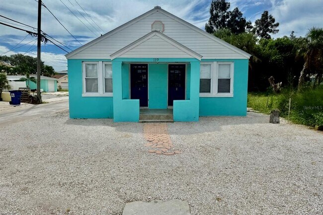 Building Photo - 119 125th Ave