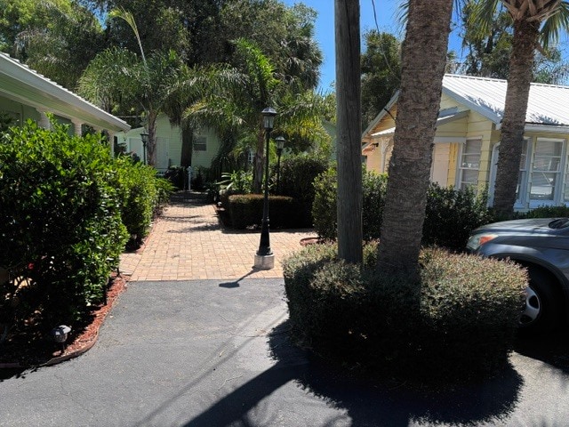 Parking adjacent to cottage - 714 Spring St