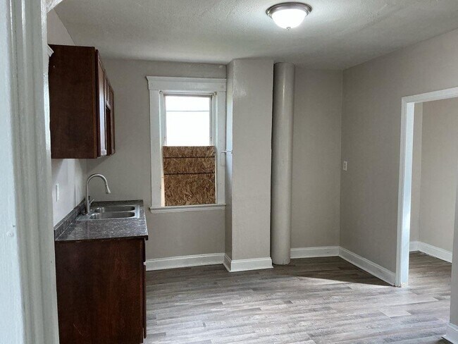 Foto del edificio - 3206 Saratoga Ave