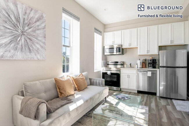 Eastern Market Apartments for Rent with High Ceilings - Washington, DC ... - High-Rise Condos In Washington D.C. With High Ceilings