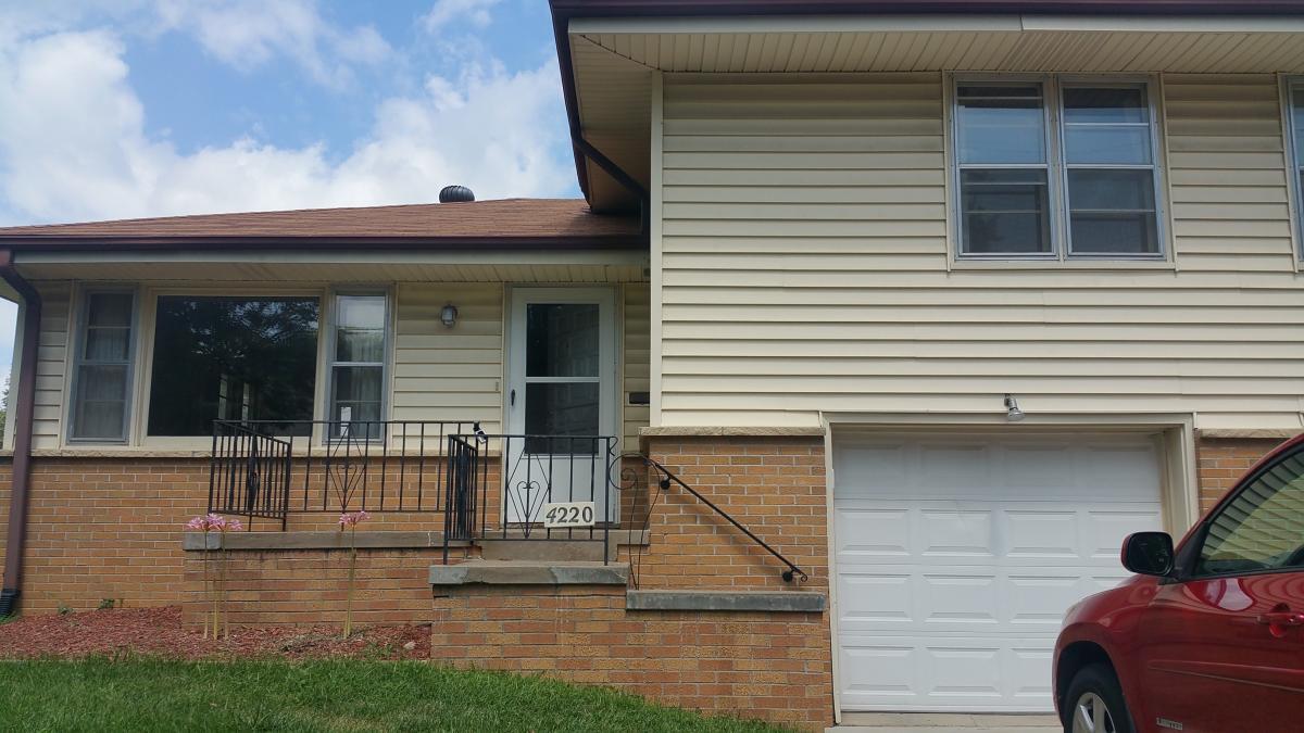 Primary Photo - 4220 Vinton St