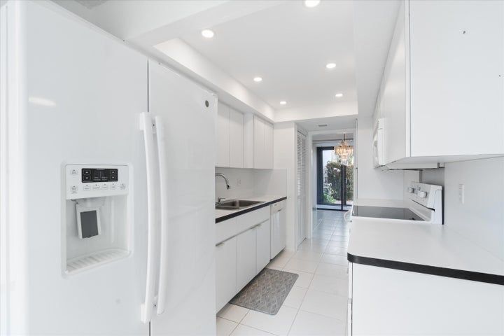 Foto principal - 609 Bridgewood Dr