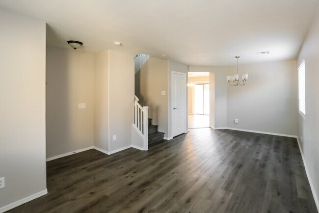Foto del edificio - 7238 W Winslow Ave