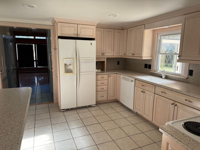 Foto del edificio - Franconia 3 Bedroom 3.5 bath Rancher with ...