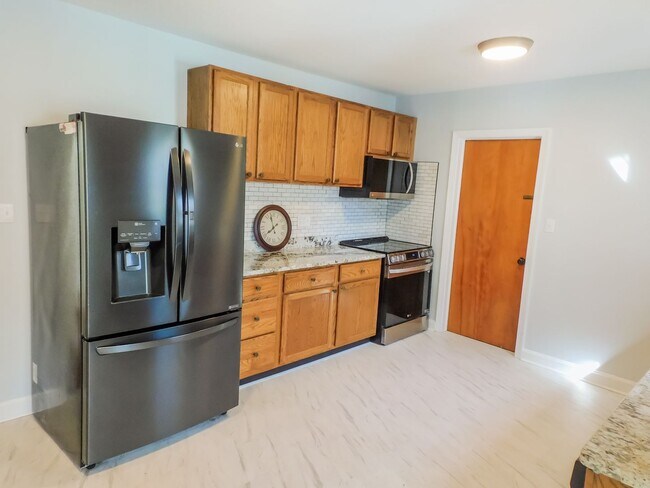 Foto del edificio - 46056 E Sunrise Drive