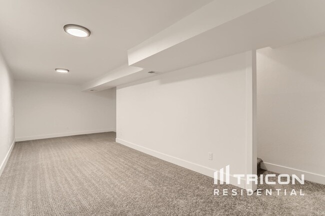 Building Photo - 2849 S Richfield Way