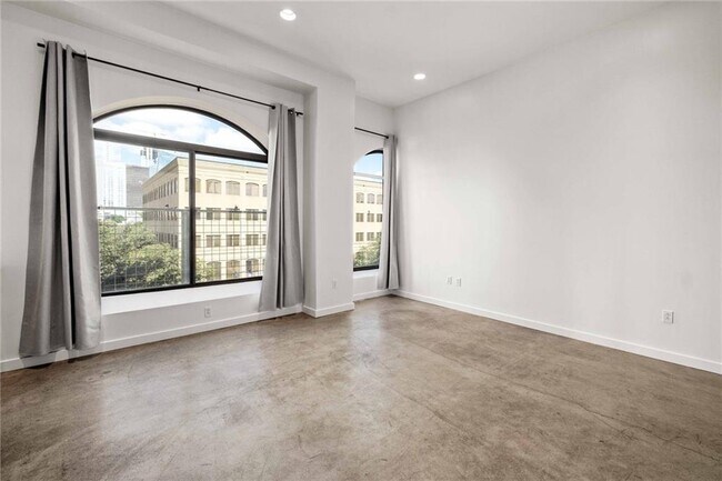 Foto del edificio - 507 Sabine St