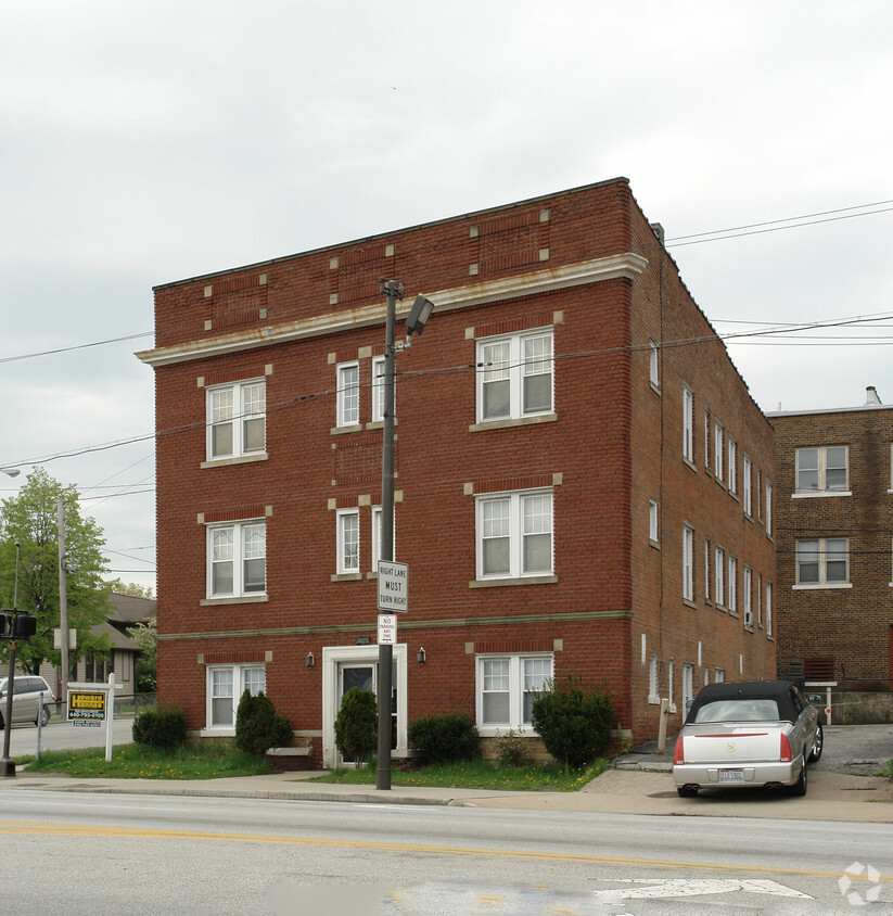 Foto del edificio - 10101 Detroit Ave