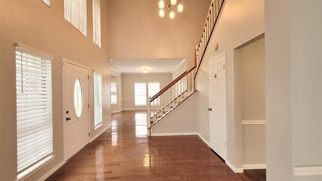Building Photo - 1827 Cheyenne River Cir