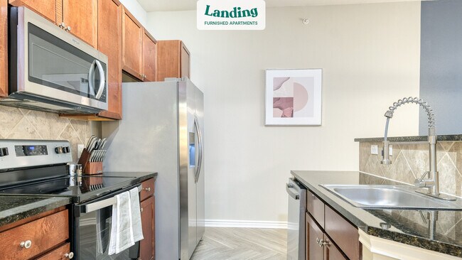 Building Photo - 13801 Napoli Dr