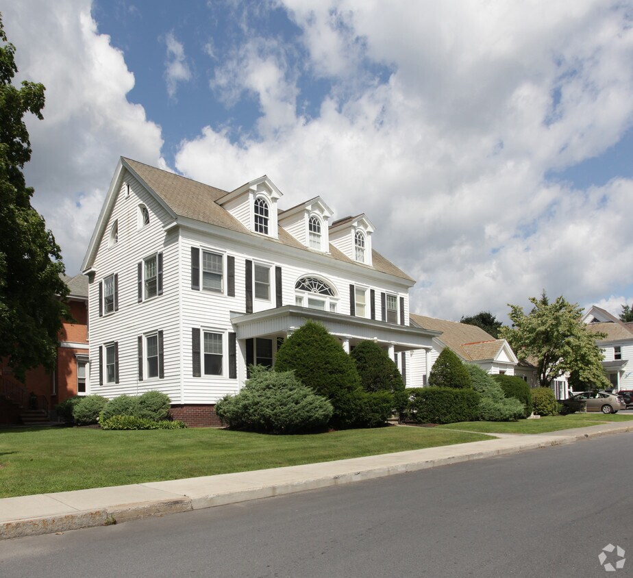 154 Warren St, Glens Falls, NY 12801 Apartments in Glens Falls, NY