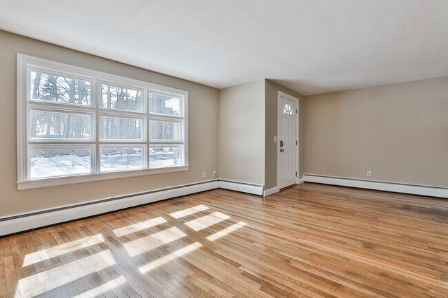 Foto del edificio - 9 Sunset Ln