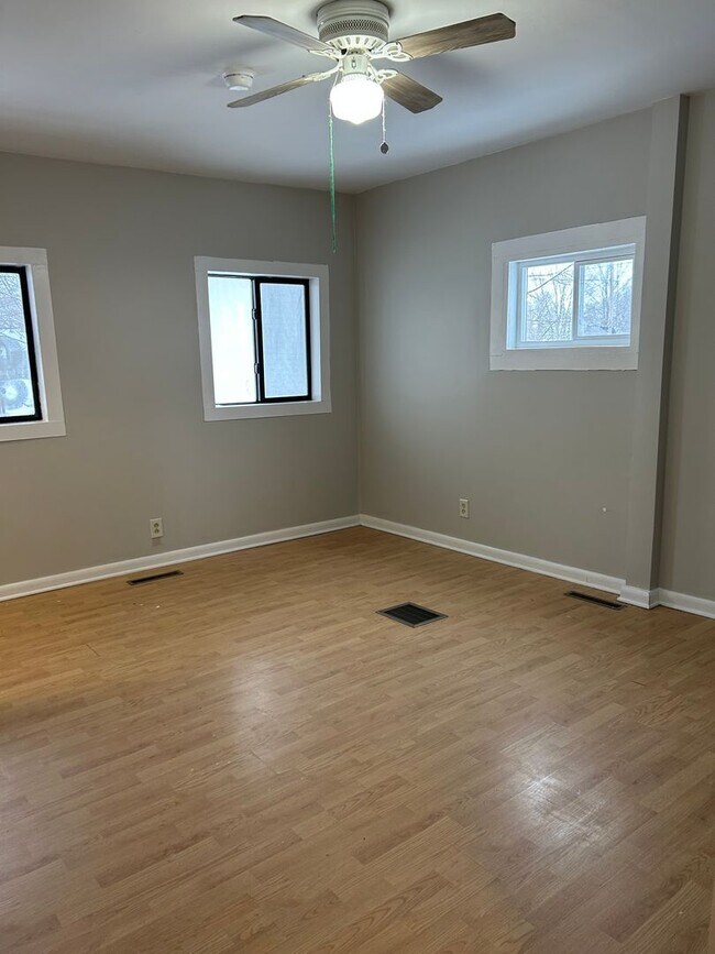 Foto del edificio - 9-11-11 N 4th St