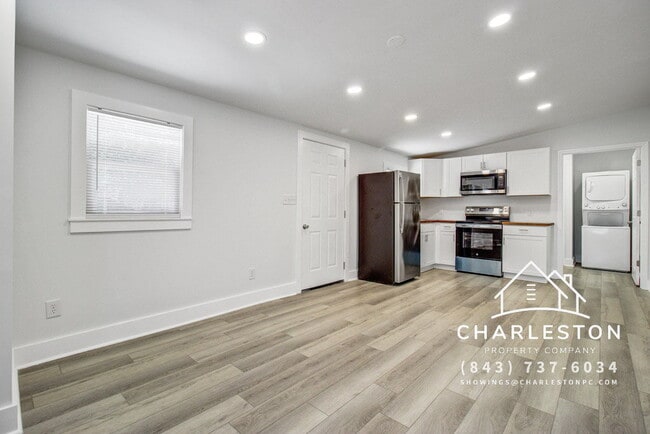 Photo - 816 E Estates Blvd Apartment