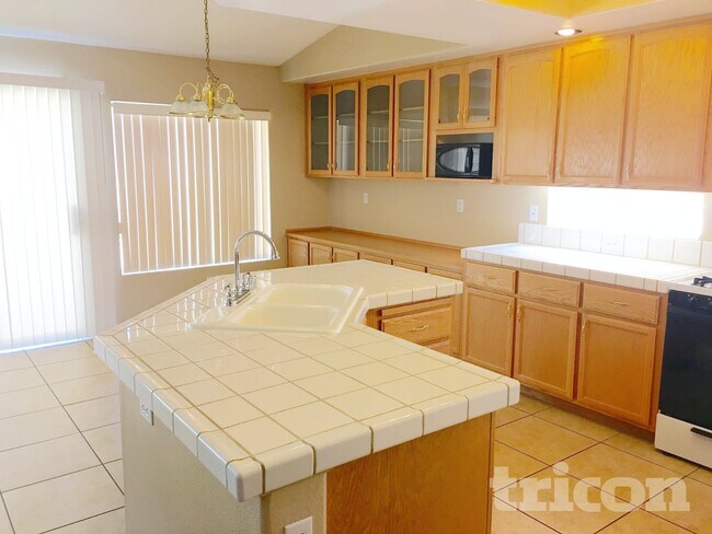 Foto del edificio - 1426 Silver Glen Ave