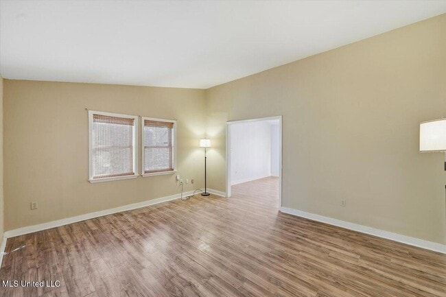 Foto del edificio - 1206 Arlington St