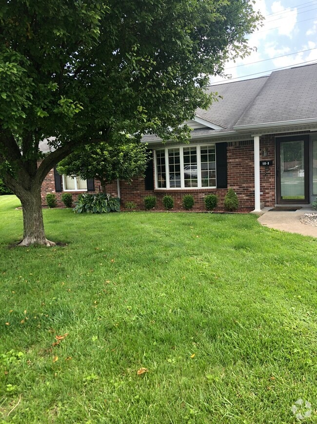 Building Photo - 108 Mount Vernon Ct