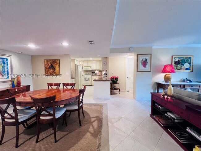 Foto del edificio - 5000 N Ocean Dr
