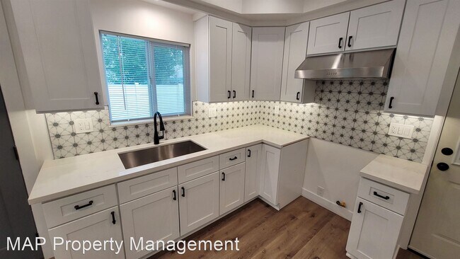 Foto del edificio - 1 br, 1 bath House - 6155 Homewood