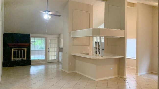 Foto del edificio - 4111 Reynaldo Dr