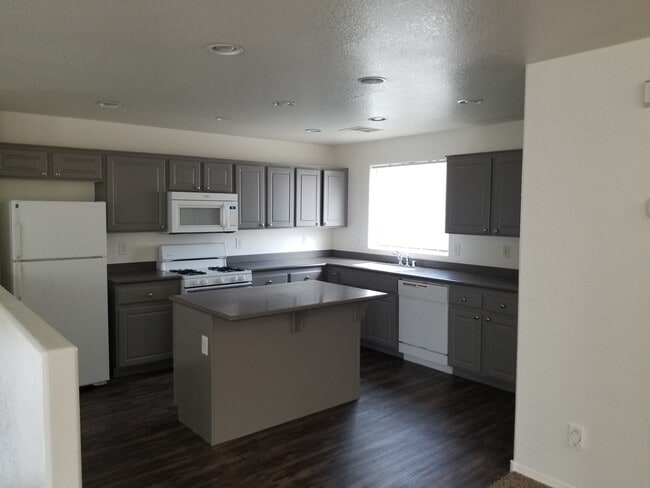 Foto del edificio - 6993 Canary Ivy Way